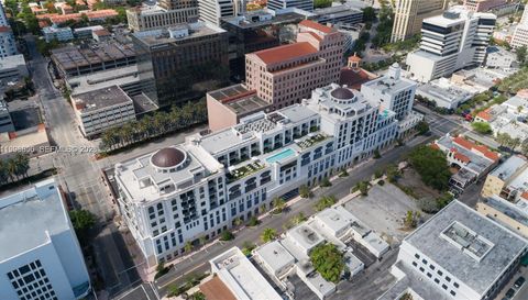 275 Giralda Ave