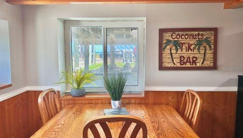 511 N OCEAN SHORE BOULEVARD