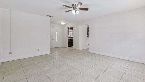 1135 East State Rd 46 Geneva Fl 32732