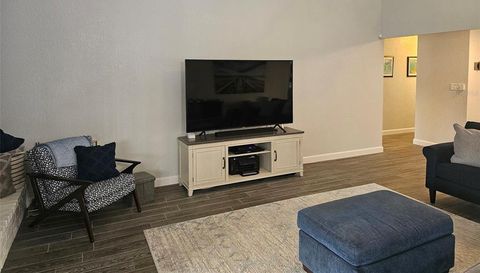 4522 LA JOLLA DRIVE