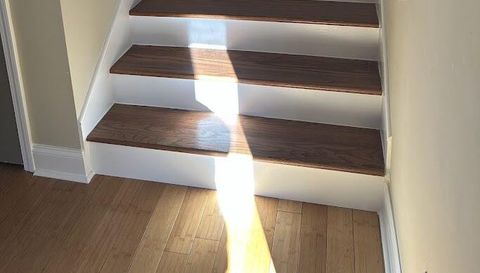 209 Falcon Crest Way