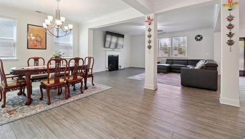 3305 Stock Saddle Pl