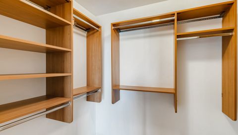 635 N Dearborn Street