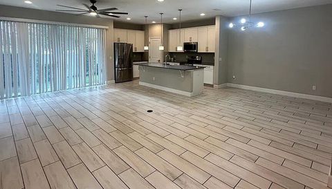 534 LAKE WILDMERE COVE