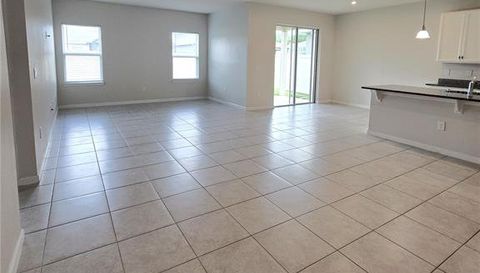 10156 AGAVE COURT