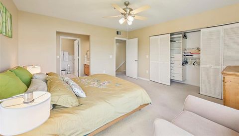 660 CEDARS COURT