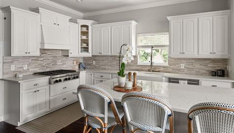 12428 Summerport