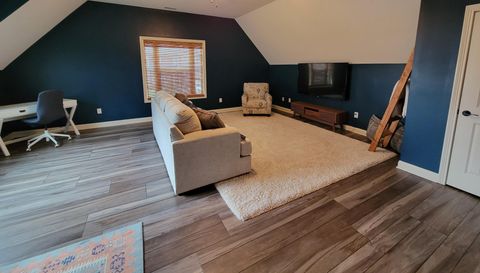 348 Abeline Dr