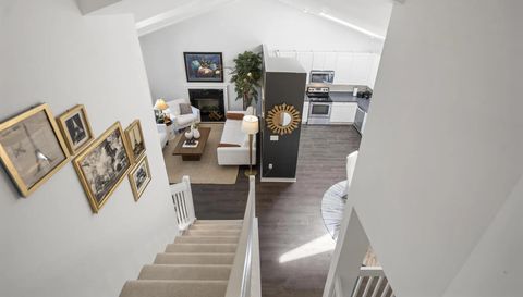 5841 Lafayette Ln