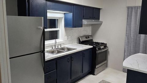 5635 N Seagull Dr NE