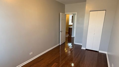 1-15 N Keeler Avenue