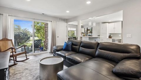 14949 Lake View Dr Orland Park