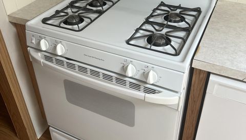 415 Crimson King Cir