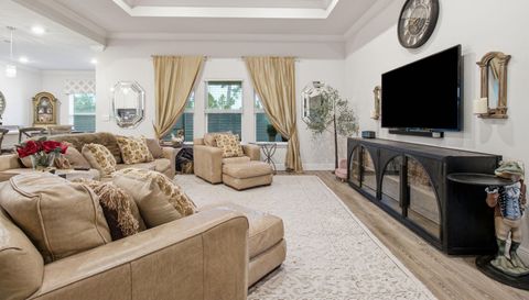 36 Pne Lk Dr
