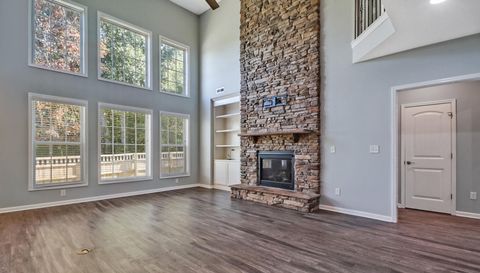 2044 Wooded Mountain Ln