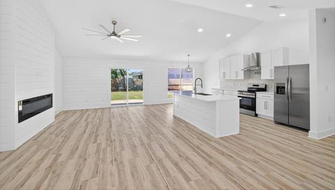 4084 Drifting Sand Trail