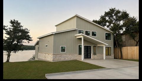 8222 County Road 607