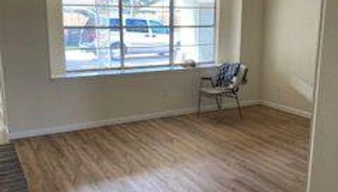 6839 Silver Star Dr