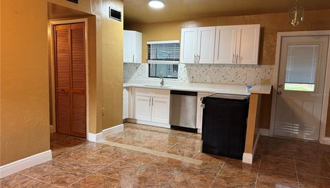 1930 WALTON STREET S