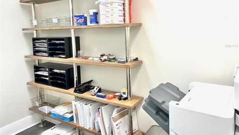 1550 W CLEVELAND STREET