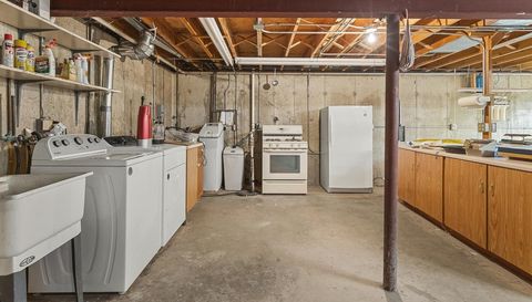 1248 S Lawler Avenue