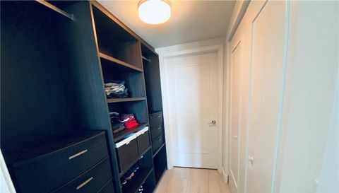 9400 E Bay Harbor Dr