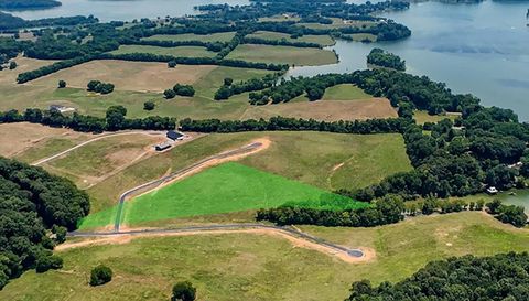 3833 Gravelly Hills Rd