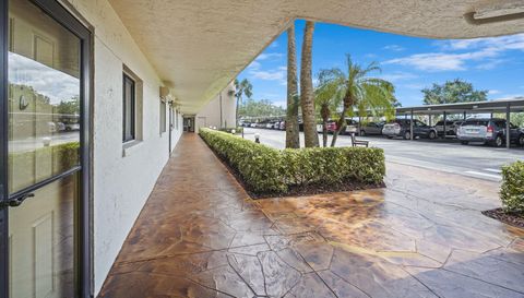 300 S Sykes Creek Pkwy