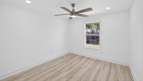 4084 Drifting Sand Trail