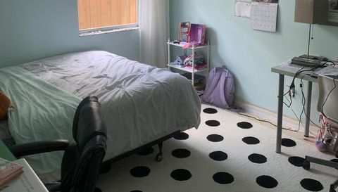 4606 Whispering Wind Ave