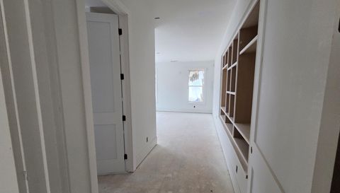 7048 Nichols Cove Dr