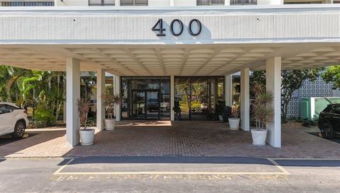 400 ISLAND WAY