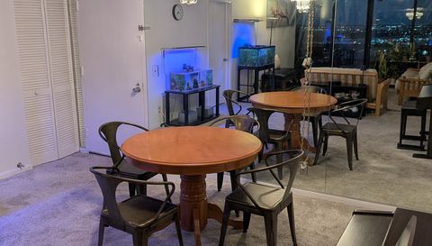 2425 Presidential Way APT 1905