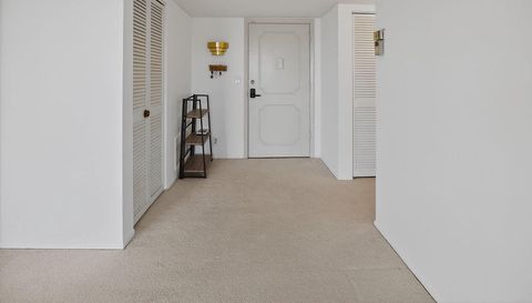 300 Diplomat Pkwy APT 601