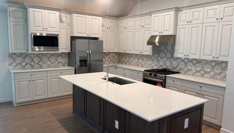 5060 Andorra Bend Ln