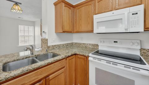 109 Darby's Crossing Ct