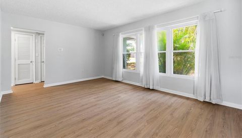 1600 SHERWOOD STREET