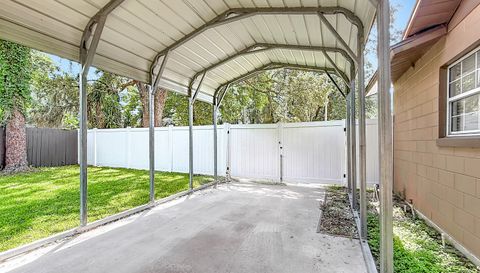 2301 NE 32nd Pl