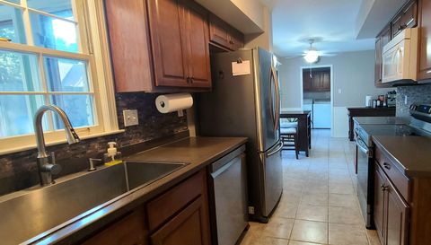 7237 Creathwood Cove