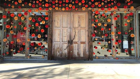 1806 W MORRISON AVENUE