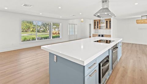 819 JACARANDA