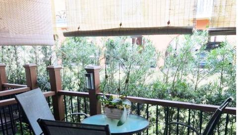 1305 W 53rd St APT 102