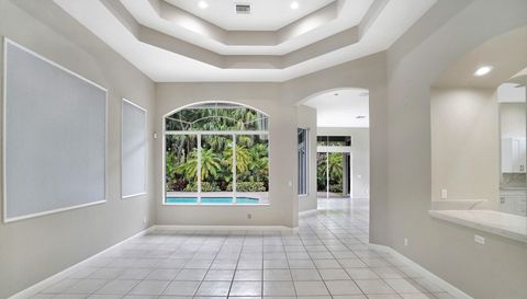 6713 NW 127th Terrace