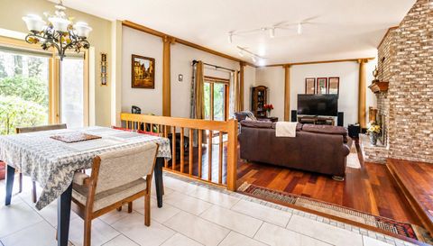 1368 Hunter Circle