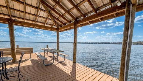 7932 SW COUNTY ROAD 18