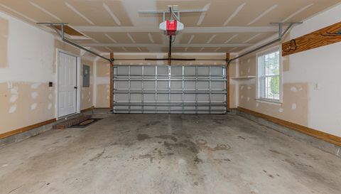 113 Sparkling Brook Way