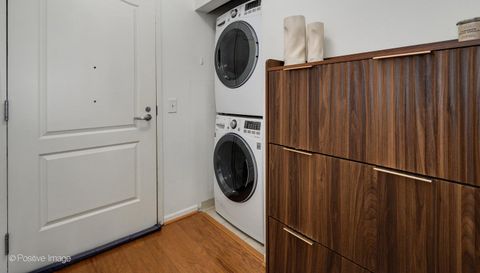 600 N Dearborn Street