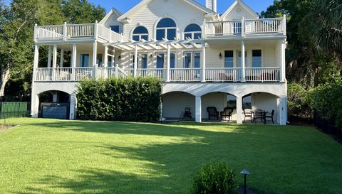 14 Waterway Island Dr