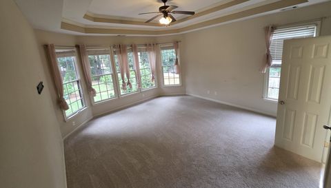 680 Riverwood Dr