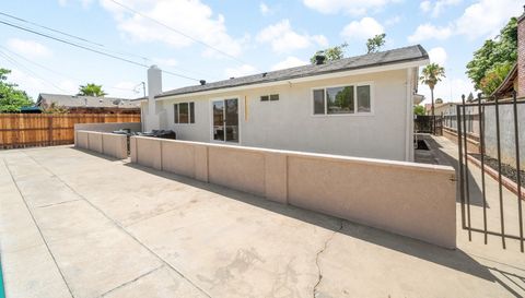 6741 Steiner Dr